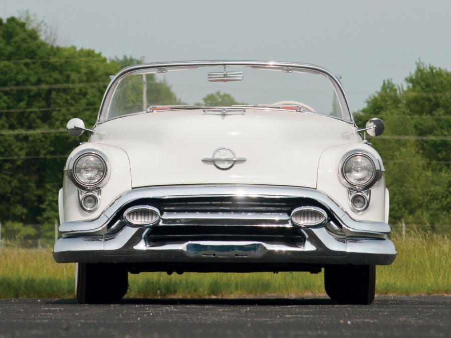  Oldsmobile 98 Fiesta Convertible 1953 года  (фото 15 из 87)